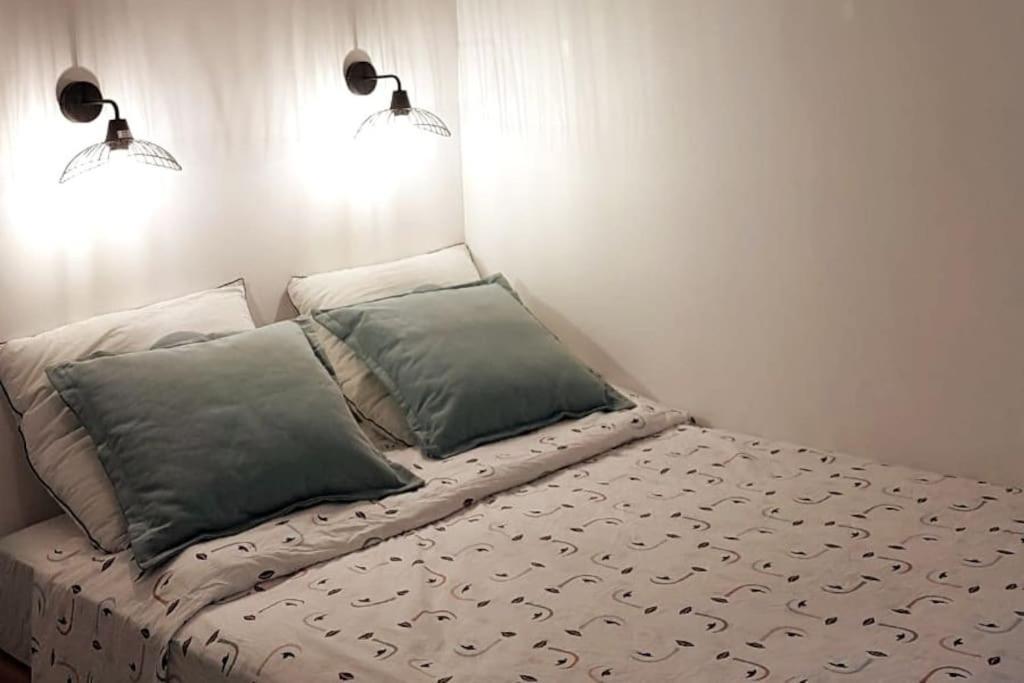 Studio Cosy, Quartier Canal Saint-Martin باريس المظهر الخارجي الصورة